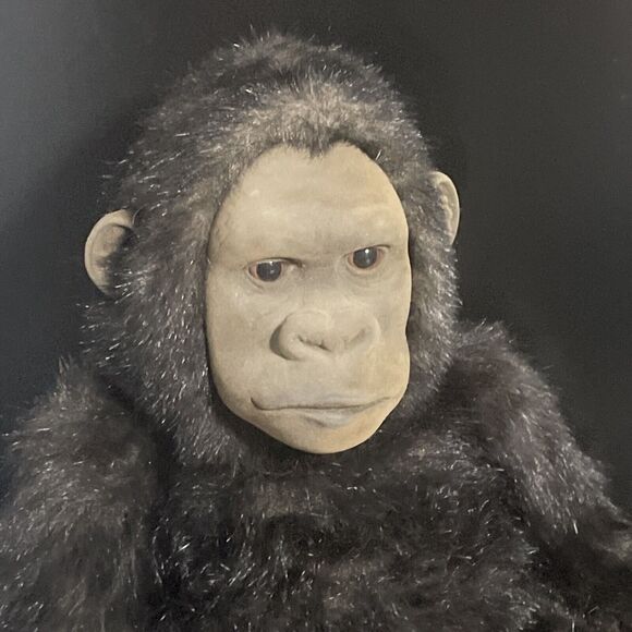 Fao Schwarz Stuffed Sitting Silverback Gorilla 16 Inches Life Like Flocked Rare